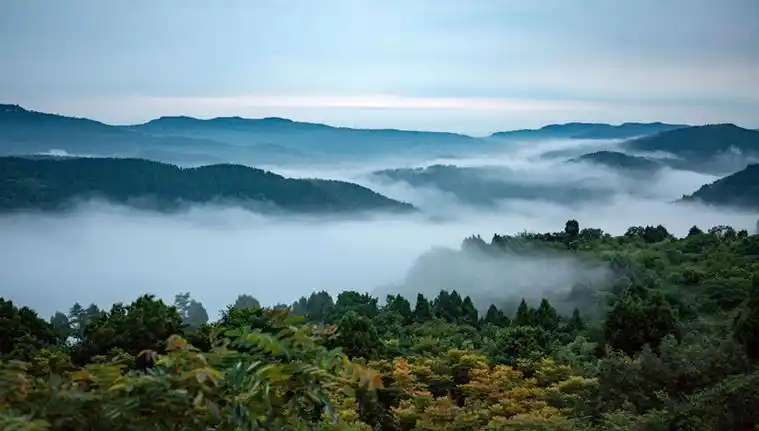 成都近郊的秋，藏在山与城的温柔里
